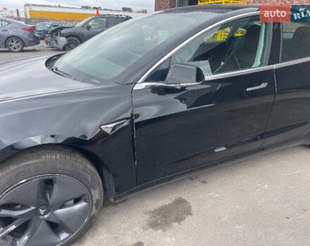 Черный Тесла Модель 3, объемом двигателя 0 л и пробегом 120 тыс. км за 11600 $, фото 1 на Automoto.ua