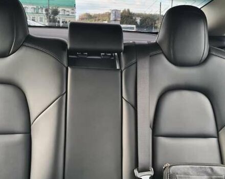 Чорний Тесла Модель 3, об'ємом двигуна 0 л та пробігом 150 тис. км за 16250 $, фото 25 на Automoto.ua