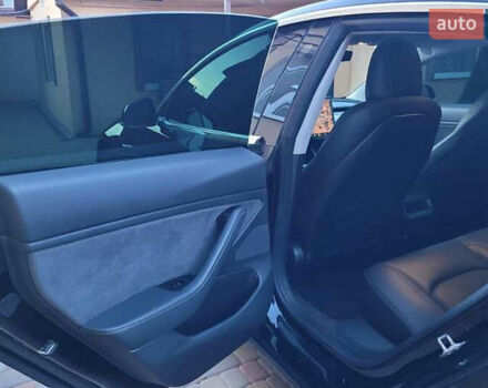 Черный Тесла Модель 3, объемом двигателя 0 л и пробегом 129 тыс. км за 19500 $, фото 17 на Automoto.ua