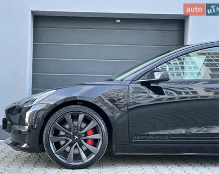 Черный Тесла Модель 3, объемом двигателя 0 л и пробегом 121 тыс. км за 19400 $, фото 31 на Automoto.ua