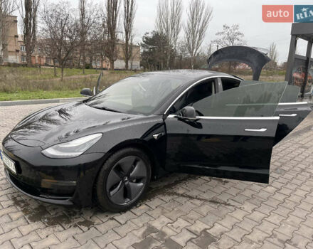 Чорний Тесла Модель 3, об'ємом двигуна 0 л та пробігом 155 тис. км за 15800 $, фото 6 на Automoto.ua