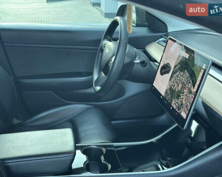 Черный Тесла Модель 3, объемом двигателя 0 л и пробегом 121 тыс. км за 19400 $, фото 66 на Automoto.ua