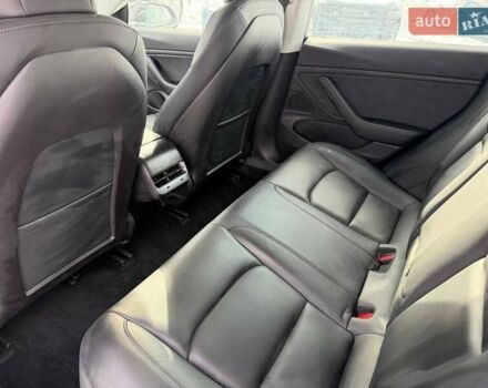 Черный Тесла Модель 3, объемом двигателя 0 л и пробегом 44 тыс. км за 12400 $, фото 14 на Automoto.ua