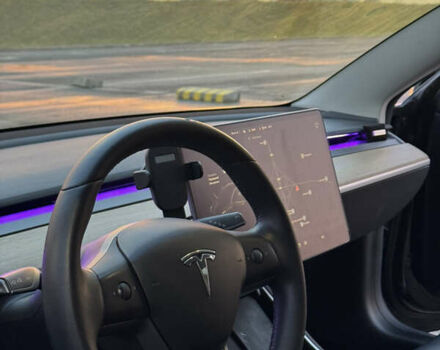 Черный Тесла Модель 3, объемом двигателя 0 л и пробегом 98 тыс. км за 17900 $, фото 21 на Automoto.ua