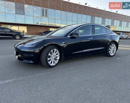 Тесла Модель 3 2019 у Києві на Automoto.ua Чорний Тесла Модель 3, об'ємом двигуна 0 л та пробігом 170 тис. км за 19900 $, фото 2 на Automoto.ua