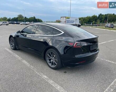 Черный Тесла Модель 3, объемом двигателя 0 л и пробегом 124 тыс. км за 18990 $, фото 9 на Automoto.ua