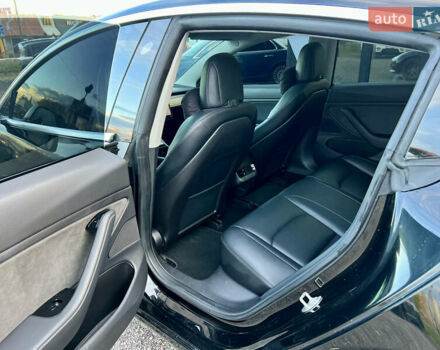 Черный Тесла Модель 3, объемом двигателя 0 л и пробегом 202 тыс. км за 13200 $, фото 15 на Automoto.ua