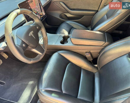 Черный Тесла Модель 3, объемом двигателя 0 л и пробегом 116 тыс. км за 18900 $, фото 12 на Automoto.ua