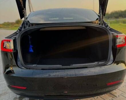 Черный Тесла Модель 3, объемом двигателя 0 л и пробегом 180 тыс. км за 17300 $, фото 2 на Automoto.ua