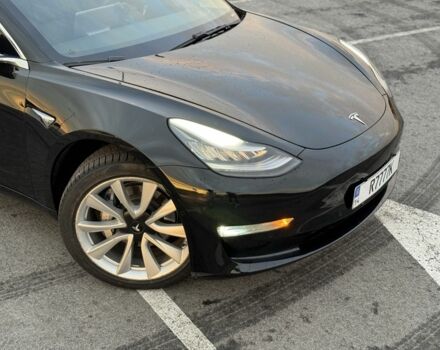 Черный Тесла Модель 3, объемом двигателя 0 л и пробегом 96 тыс. км за 17000 $, фото 5 на Automoto.ua