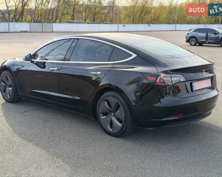 Черный Тесла Модель 3, объемом двигателя 0 л и пробегом 76 тыс. км за 16800 $, фото 5 на Automoto.ua