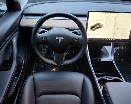 Черный Тесла Модель 3, объемом двигателя 0 л и пробегом 37 тыс. км за 8900 $, фото 9 на Automoto.ua