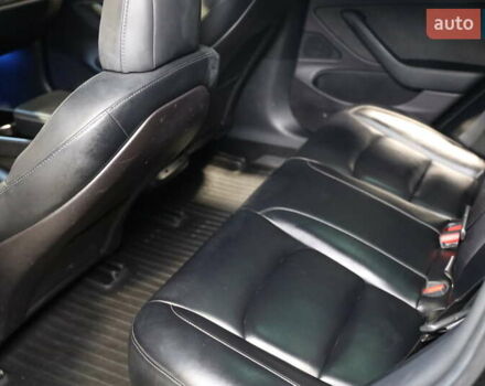 Чорний Тесла Модель 3, об'ємом двигуна 0 л та пробігом 163 тис. км за 15600 $, фото 25 на Automoto.ua