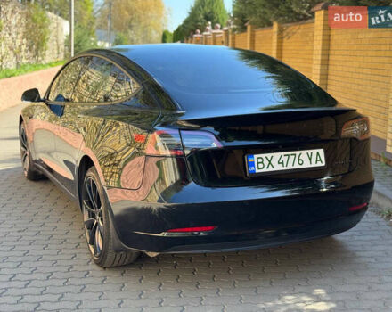 Черный Тесла Модель 3, объемом двигателя 0 л и пробегом 116 тыс. км за 18900 $, фото 1 на Automoto.ua