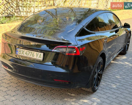 Черный Тесла Модель 3, объемом двигателя 0 л и пробегом 116 тыс. км за 18900 $, фото 3 на Automoto.ua