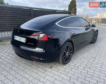 Черный Тесла Модель 3, объемом двигателя 0 л и пробегом 98 тыс. км за 16000 $, фото 10 на Automoto.ua
