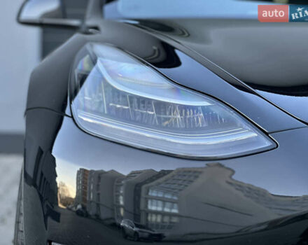 Черный Тесла Модель 3, объемом двигателя 0 л и пробегом 121 тыс. км за 19400 $, фото 9 на Automoto.ua