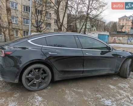 Черный Тесла Модель 3, объемом двигателя 0 л и пробегом 104 тыс. км за 14997 $, фото 2 на Automoto.ua