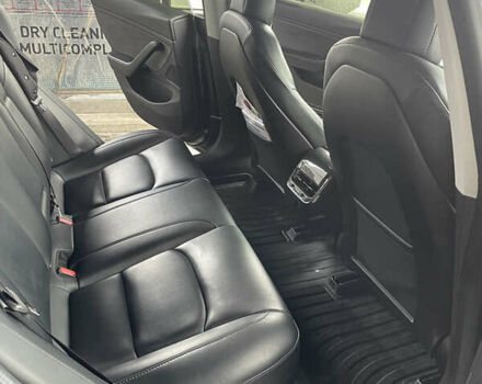 Черный Тесла Модель 3, объемом двигателя 0 л и пробегом 159 тыс. км за 17999 $, фото 6 на Automoto.ua