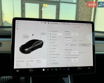 Чорний Тесла Модель 3, об'ємом двигуна 0 л та пробігом 117 тис. км за 18999 $, фото 84 на Automoto.ua