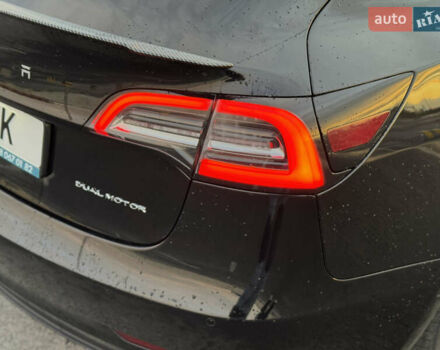 Черный Тесла Модель 3, объемом двигателя 0 л и пробегом 98 тыс. км за 17900 $, фото 6 на Automoto.ua