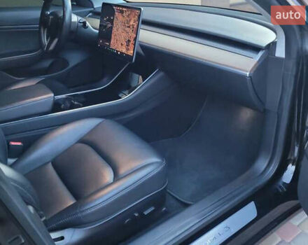 Черный Тесла Модель 3, объемом двигателя 0 л и пробегом 129 тыс. км за 19500 $, фото 13 на Automoto.ua