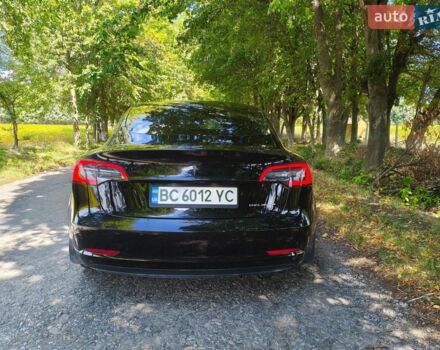 Чорний Тесла Модель 3, об'ємом двигуна 0 л та пробігом 66 тис. км за 17600 $, фото 3 на Automoto.ua