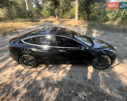 Чорний Тесла Модель 3, об'ємом двигуна 0 л та пробігом 157 тис. км за 18500 $, фото 18 на Automoto.ua