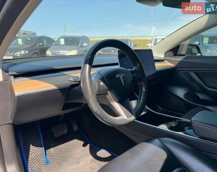 Чорний Тесла Модель 3, об'ємом двигуна 0 л та пробігом 181 тис. км за 14990 $, фото 18 на Automoto.ua
