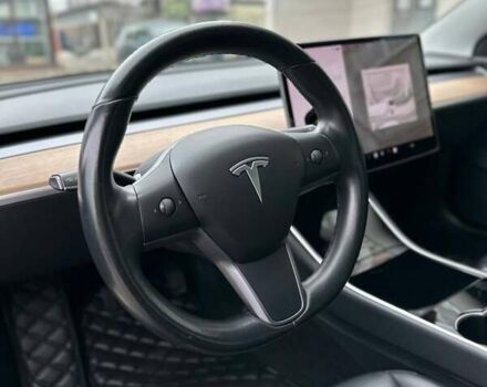 Черный Тесла Модель 3, объемом двигателя 0 л и пробегом 209 тыс. км за 18000 $, фото 96 на Automoto.ua