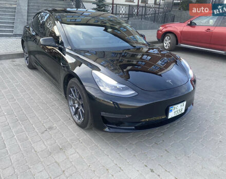 Тесла Модель 3 2019 у Львові на Automoto.ua Чорний Тесла Модель 3, об'ємом двигуна 0 л та пробігом 107 тис. км за 23900 $, фото 4 на Automoto.ua