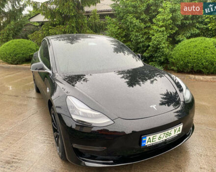Чорний Тесла Модель 3, об'ємом двигуна 0 л та пробігом 55 тис. км за 16700 $, фото 12 на Automoto.ua