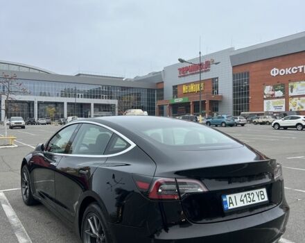 Тесла Модель 3 2019 у Києві на Automoto.ua Чорний Тесла Модель 3, об'ємом двигуна 0 л та пробігом 115 тис. км за 16000 $, фото 6 на Automoto.ua