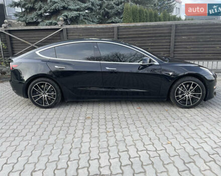 Черный Тесла Модель 3, объемом двигателя 0 л и пробегом 98 тыс. км за 16000 $, фото 11 на Automoto.ua