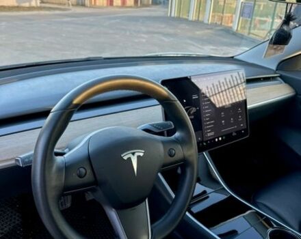 Чорний Тесла Модель 3, об'ємом двигуна 0 л та пробігом 74 тис. км за 18500 $, фото 13 на Automoto.ua