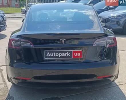Чорний Тесла Модель 3, об'ємом двигуна 0 л та пробігом 135 тис. км за 15890 $, фото 5 на Automoto.ua