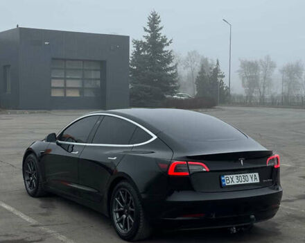 Чорний Тесла Модель 3, об'ємом двигуна 0 л та пробігом 138 тис. км за 17300 $, фото 6 на Automoto.ua