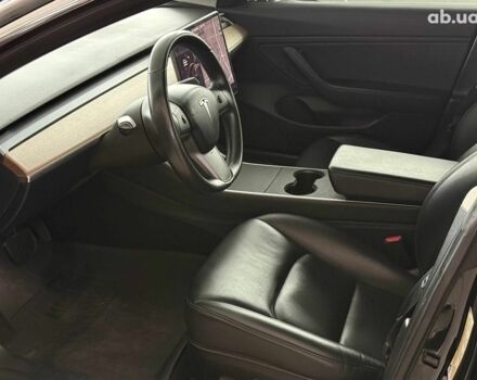 Черный Тесла Модель 3, объемом двигателя 0 л и пробегом 120 тыс. км за 16940 $, фото 10 на Automoto.ua