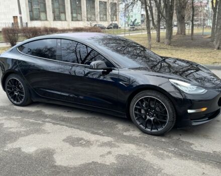 Чорний Тесла Модель 3, об'ємом двигуна 0 л та пробігом 70 тис. км за 18500 $, фото 1 на Automoto.ua