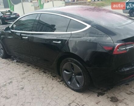 Чорний Тесла Модель 3, об'ємом двигуна 0 л та пробігом 160 тис. км за 12999 $, фото 1 на Automoto.ua