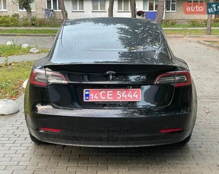 Чорний Тесла Модель 3, об'ємом двигуна 0 л та пробігом 105 тис. км за 14700 $, фото 6 на Automoto.ua
