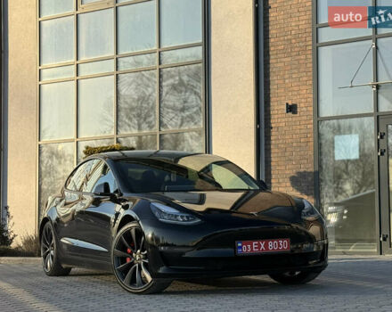 Чорний Тесла Модель 3, об'ємом двигуна 0 л та пробігом 117 тис. км за 18999 $, фото 7 на Automoto.ua