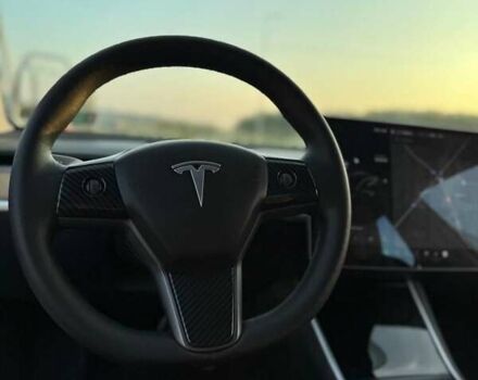 Черный Тесла Модель 3, объемом двигателя 0 л и пробегом 180 тыс. км за 17300 $, фото 6 на Automoto.ua