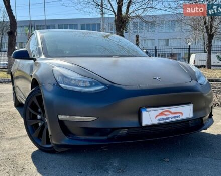 Черный Тесла Модель 3, объемом двигателя 0 л и пробегом 170 тыс. км за 13990 $, фото 2 на Automoto.ua