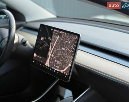 Черный Тесла Модель 3, объемом двигателя 0 л и пробегом 152 тыс. км за 16750 $, фото 8 на Automoto.ua