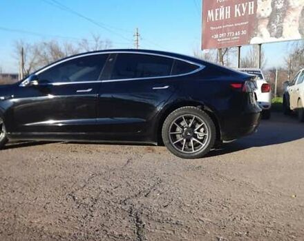Чорний Тесла Модель 3, об'ємом двигуна 0 л та пробігом 197 тис. км за 18600 $, фото 8 на Automoto.ua