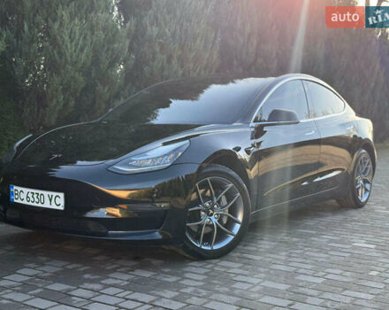 Чорний Тесла Модель 3, об'ємом двигуна 0 л та пробігом 137 тис. км за 13200 $, фото 5 на Automoto.ua