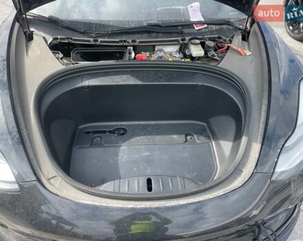 Чорний Тесла Модель 3, об'ємом двигуна 0 л та пробігом 160 тис. км за 12500 $, фото 16 на Automoto.ua