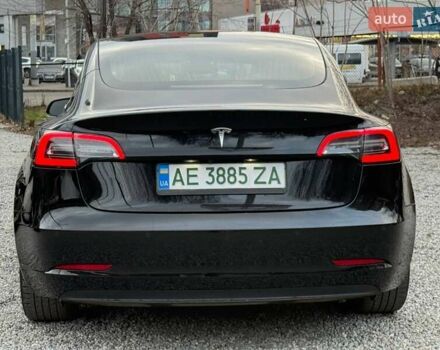 Чорний Тесла Модель 3, об'ємом двигуна 0 л та пробігом 150 тис. км за 15900 $, фото 5 на Automoto.ua