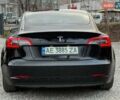 Чорний Тесла Модель 3, об'ємом двигуна 0 л та пробігом 150 тис. км за 15900 $, фото 5 на Automoto.ua
